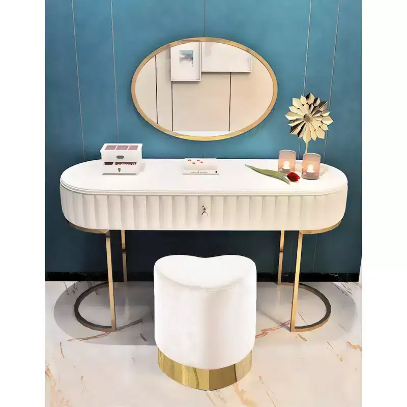 Meridian Furniture,Heart Velvet Ottoman/Stool